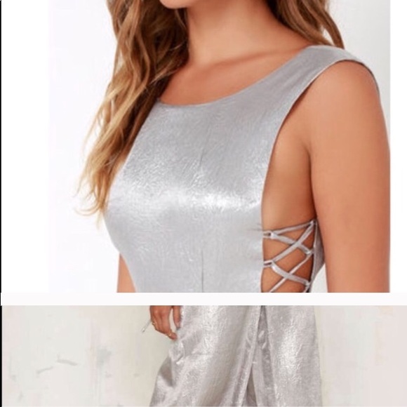 Beautiful Silver Jumpsuit. - Picture 2 of 8